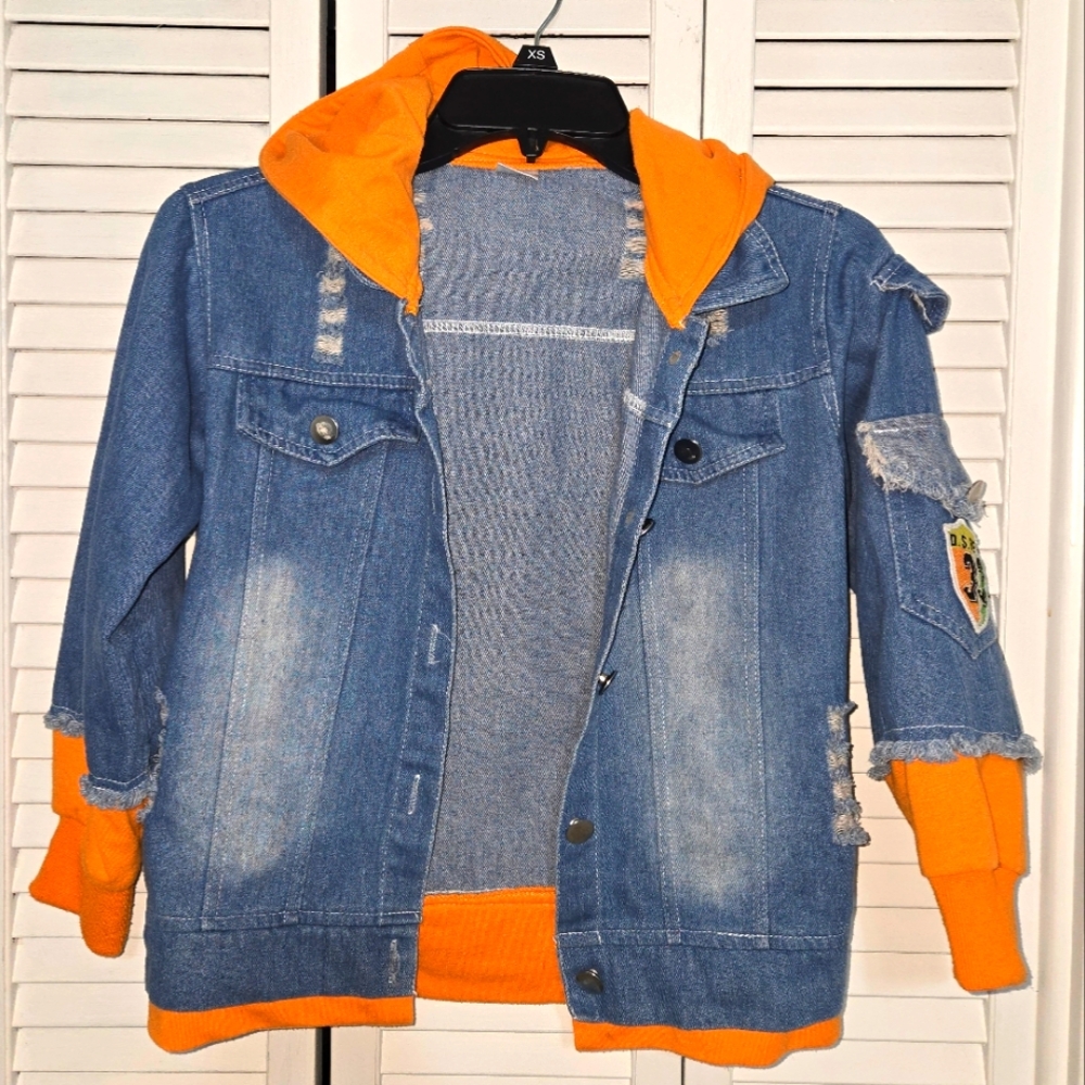 Boy's 6 - 7 Hooded Distressed Denim Jacket